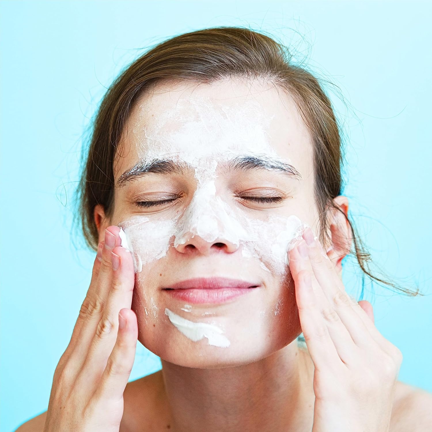 image:imageNeutrogena OilFree Acne Face Scrub 2 Salicylic Acid Acne Treatment Daily Face Wash to help Prevent Breakouts Exfoliating Facial Cleanser for AcneProne Skin Twin Pack 42 fl oz 2 PackUnscented